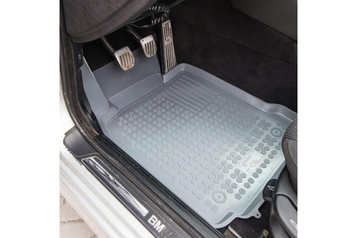 2012 kia sedona floor mats